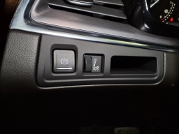 Cadillac XT5 FWD Luxury 4dr 2026