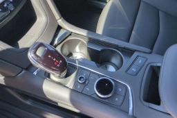 Cadillac XT5 FWD Luxury 4dr 2026