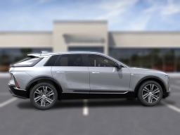 Cadillac LYRIQ Luxury 4dr 2026