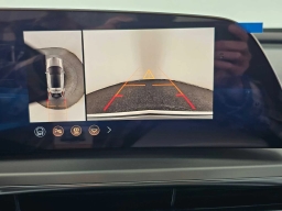 Cadillac LYRIQ Luxury 4dr 2026