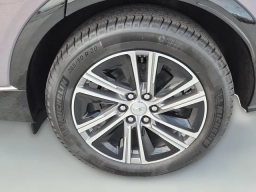 Cadillac LYRIQ Luxury 4dr 2026