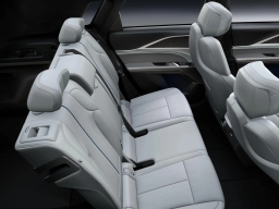 Cadillac LYRIQ Luxury 4dr 2026