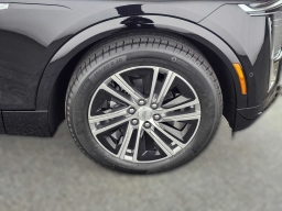 Cadillac LYRIQ Luxury 4dr 2026