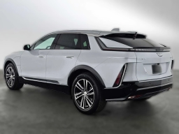 Cadillac LYRIQ Luxury 4dr 2026