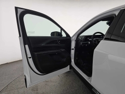 Cadillac LYRIQ Luxury 4dr 2026