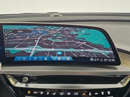 Cadillac LYRIQ Luxury 4dr 2026