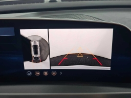 Cadillac LYRIQ Luxury 4dr 2026