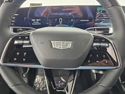 Cadillac LYRIQ Luxury 4dr 2026