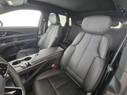 Cadillac LYRIQ Luxury 4dr 2026