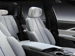 Cadillac LYRIQ Premium Luxury 4dr 2026