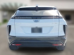 Cadillac LYRIQ Premium Luxury 4dr 2026