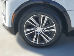 Cadillac LYRIQ Premium Luxury 4dr 2026