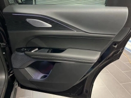 Cadillac LYRIQ Signature Luxury 4dr 2026