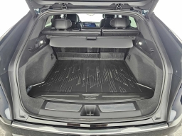 Cadillac LYRIQ Luxury 4dr 2025