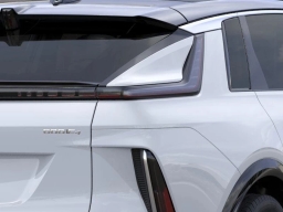 Cadillac LYRIQ Signature Luxury 4dr 2026