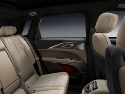 Cadillac LYRIQ Signature Luxury 4dr 2026