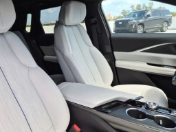 Cadillac LYRIQ Sport 4dr 2026