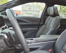 Cadillac LYRIQ Sport 4dr 2025