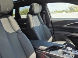 Cadillac LYRIQ Sport 4dr 2026