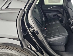 Cadillac LYRIQ Sport 4dr 2026