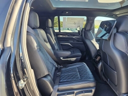 Cadillac Escalade IQL Luxury AWD 4dr 2026