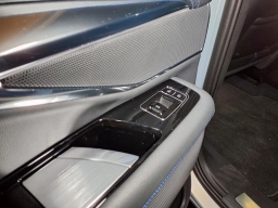 Cadillac Escalade IQL Luxury AWD 4dr 2026