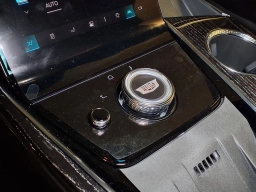 Cadillac Escalade IQL Luxury AWD 4dr 2026