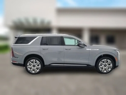 Cadillac Escalade IQL Luxury AWD 4dr 2026