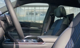 Cadillac Escalade IQL Luxury AWD 4dr 2026