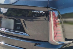 Cadillac Escalade IQL Luxury AWD 4dr 2026