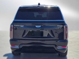 Cadillac Escalade IQL Luxury AWD 4dr 2026