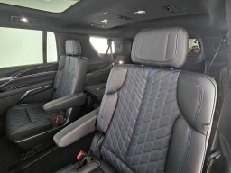 Cadillac Escalade IQL Luxury AWD 4dr 2026