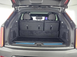 Cadillac Escalade IQ Luxury AWD 4dr 2026