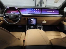 Cadillac Escalade IQ Luxury 2 AWD 4dr 2025
