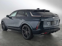 Cadillac LYRIQ LYRIQ-V Premium 4dr 2026