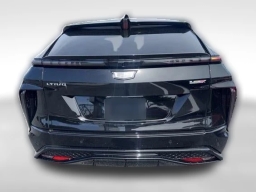 Cadillac LYRIQ LYRIQ-V Premium 4dr 2026