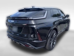Cadillac LYRIQ LYRIQ-V Premium 4dr 2026