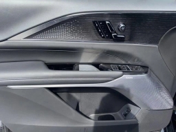 Cadillac LYRIQ LYRIQ-V Premium 4dr 2026