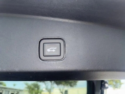 Cadillac LYRIQ LYRIQ-V Premium 4dr 2026