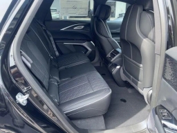 Cadillac LYRIQ LYRIQ-V Premium 4dr 2026