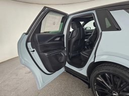 Cadillac LYRIQ LYRIQ-V Premium 4dr 2026