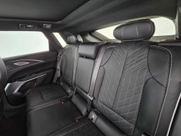 Cadillac LYRIQ LYRIQ-V Premium 4dr 2026