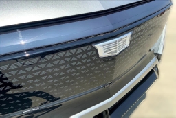 Cadillac LYRIQ LYRIQ-V Premium 4dr 2026