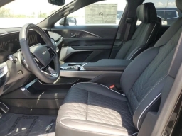 Cadillac LYRIQ LYRIQ-V Premium 4dr 2026