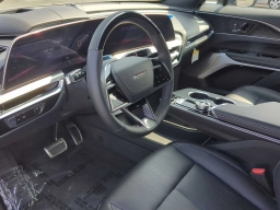 Cadillac LYRIQ 4dr LYRIQ-V 2026