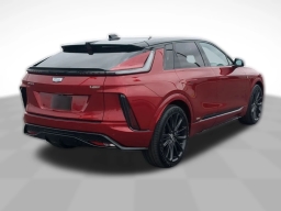 Cadillac LYRIQ 4dr LYRIQ-V 2026