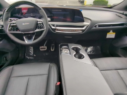 Cadillac LYRIQ 4dr LYRIQ-V 2026