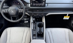 Honda Accord Sedan LX CVT 2026