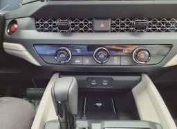 Honda Accord Sedan LX CVT 2026