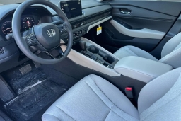 Honda Accord Sedan SE CVT 2026
